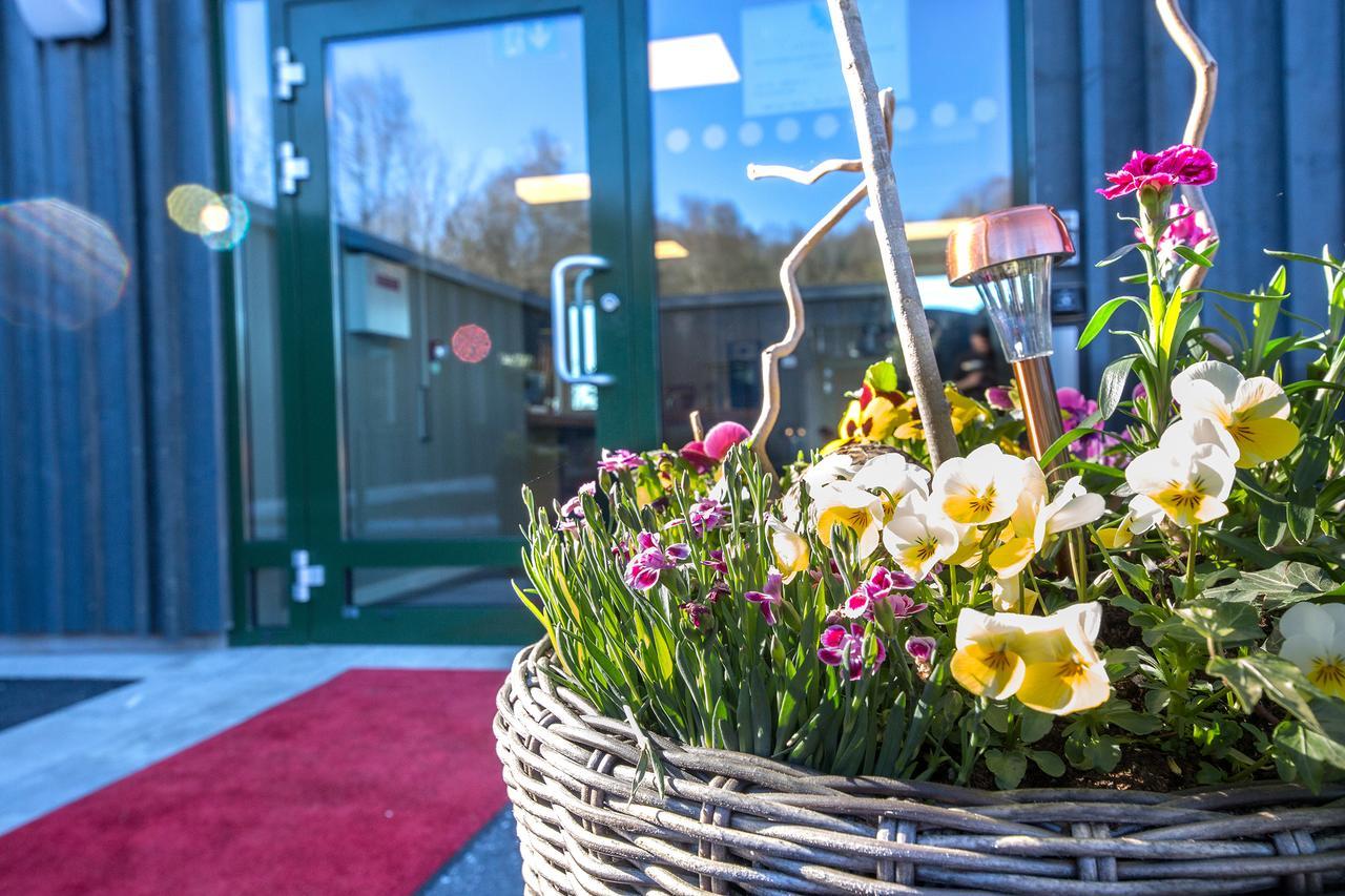 Hotell Eken Moelndal Exterior foto